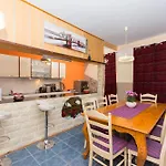 Premium * Trogir