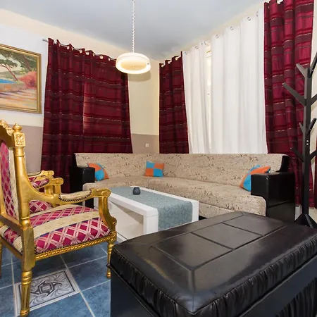 Premium Apartment *